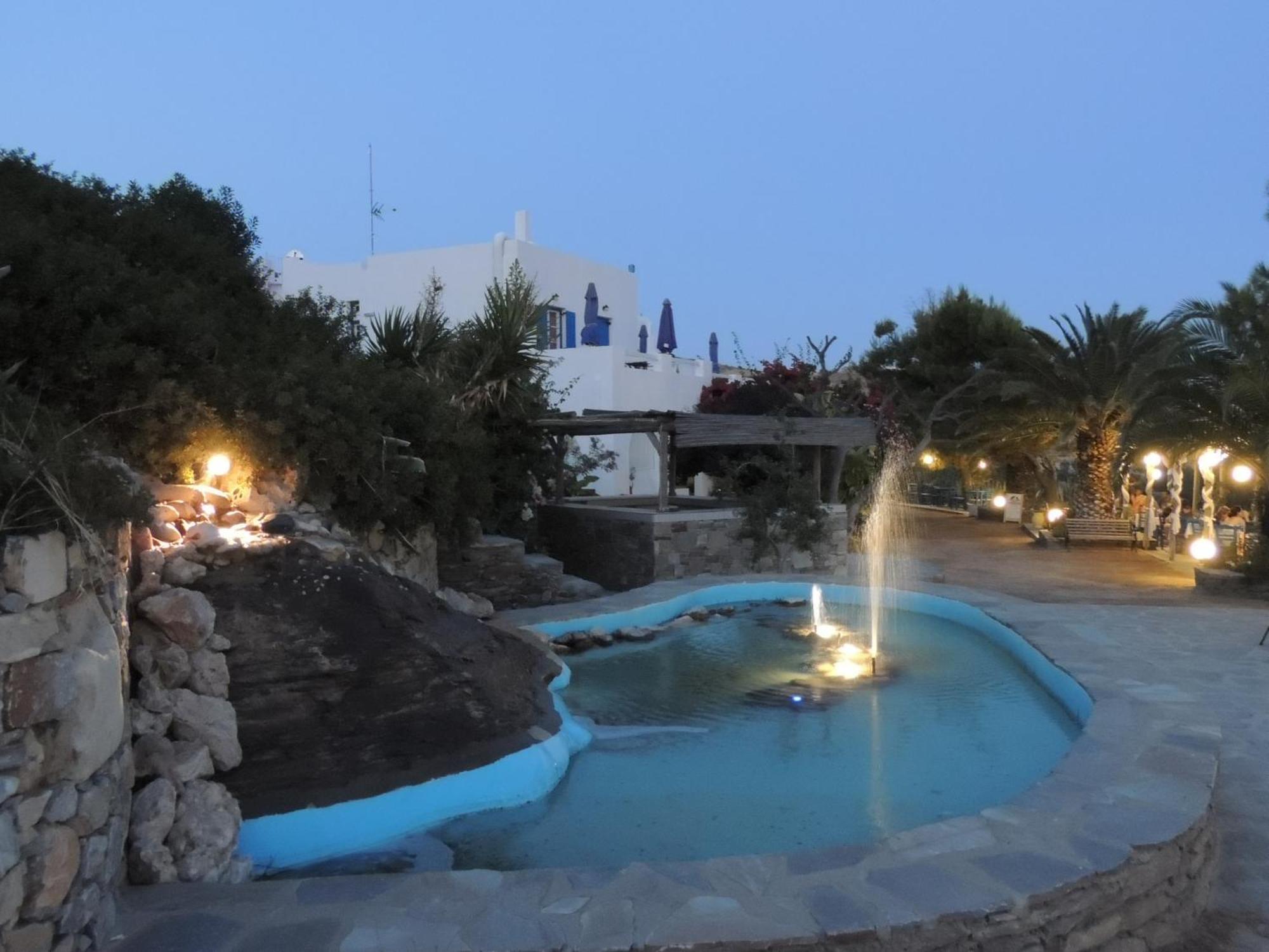 Armonia By Grispos Villas Schoinoussa Exterior photo