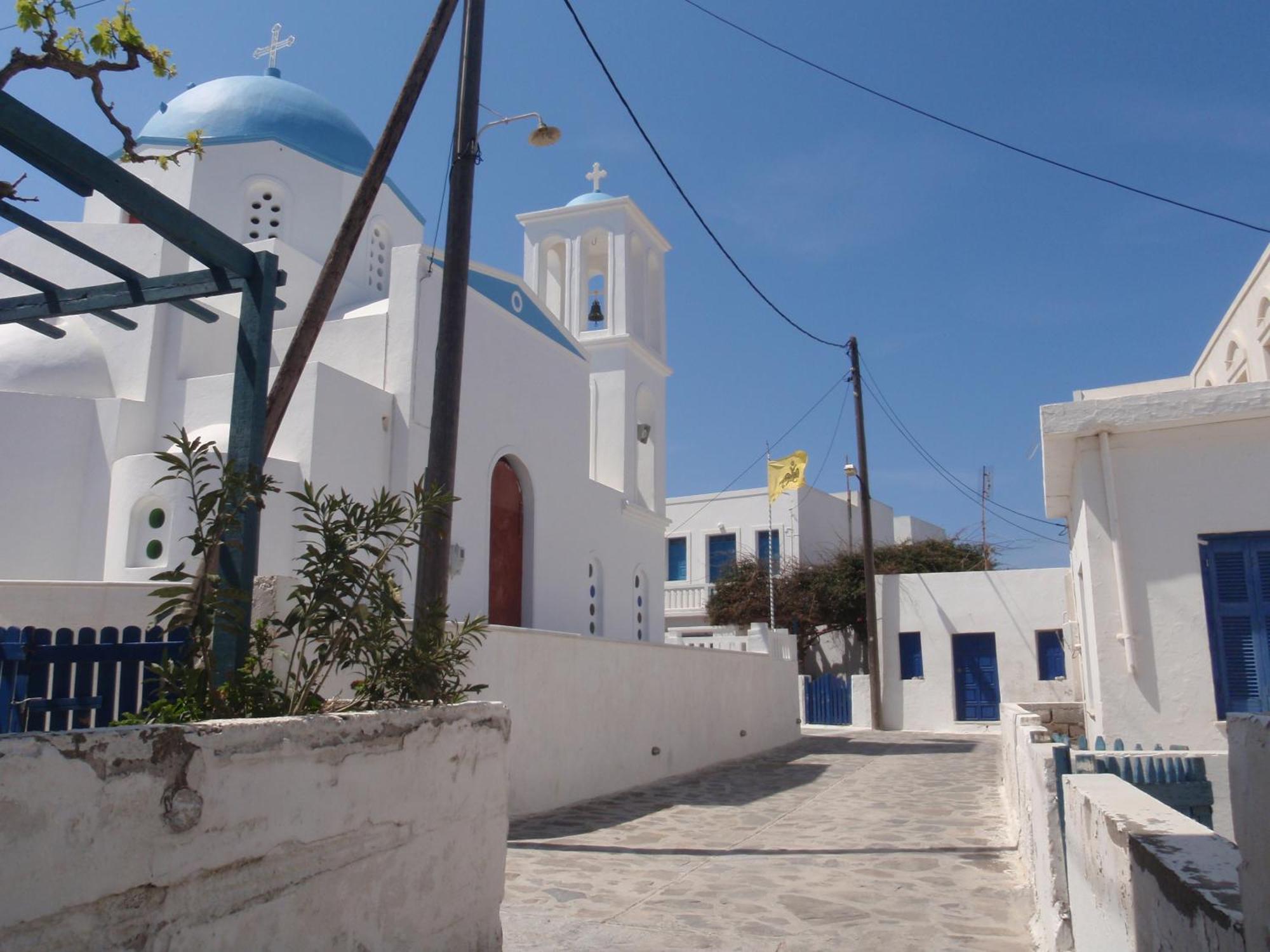 Armonia By Grispos Villas Schoinoussa Exterior photo